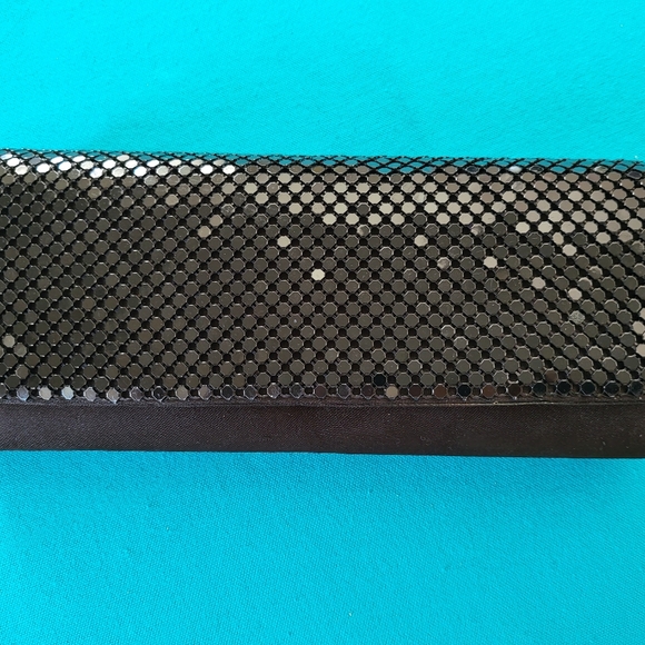 Black clutch - Picture 2 of 7